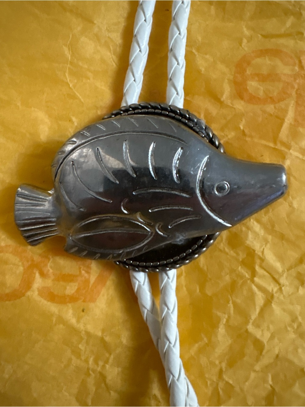 Silver Fish Bolo Tie with White Braided Cord - Pets Fish Accessory